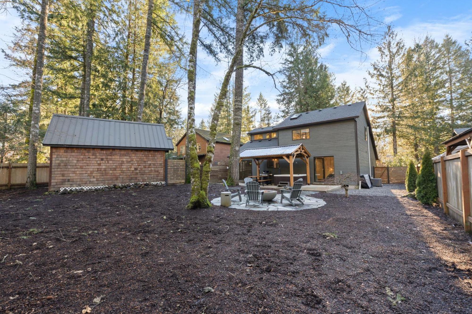 Stay Portland Collection - Alpine Retreat Hot Tub, Fire Pit & Game Room Rhododendron Exteriér fotografie